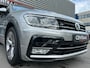 Volkswagen Tiguan 1.4 TSI ACT Connected Series R-Line DSG|Carplay|Cruise Control|ParkPilot|NL-Auto|Trekhaak
