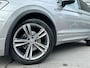 Volkswagen Tiguan 1.4 TSI ACT Connected Series R-Line DSG|Carplay|Cruise Control|ParkPilot|NL-Auto|Trekhaak