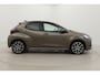 Toyota Yaris 1.5 Hybrid 130 Executive | Dodehoek detectie | Stoel-/stuurverwarming | Apple Carplay / Android Auto | Parkeersensoren voor/achter | 17 inch