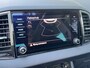 Skoda Karoq 1.5 150pk TSI ACT Business Edition Panoramisch glazenschuif-/kanteldak | Parkeersensoren achter | Trekhaak