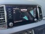 Skoda Karoq 1.5 150pk TSI ACT Business Edition Panoramisch glazenschuif-/kanteldak | Parkeersensoren achter | Trekhaak