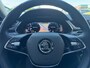 Skoda Superb Combi 1.5 150pk TSI ACT Business Edition Plus Parkeersensoren vóór en achter | Navigatie Columbus met 9,2" kleuren touchscreen | Lichtmetalen velgen 18" Antares