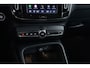 Volvo XC40 2.0 B3 Plus Dark | Leer | Sportstoelen | Digital Cockpit | CarPlay | Harman/Kardon | Blind Spot | Camera |