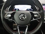 Skoda Octavia Combi 1.4 TSI RS iV PHEV Business AUTOMAAT / PANORAMADAK / FULL LED / KEYLESS / STOELVERW / STUURVERW / SFEER / SOH 87% / NL-AUTO