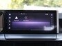 Opel Frontera Extended range Electric GS 54 kWh | AppleCarPlay / AndroidAuto | Armsteun | Stoel/Stuur/Voorruit Verwarmd | Navigatie | Cruise Control | Climate Control | FULL LED | Camera | Isofix | Privacy Glass |