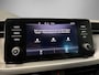 Skoda Kamiq 1.0 TSI 110pk DSG Ambition · Apple/Android Car Play · Cruise Control · P-Sensoren · 17'' Inch · Garantie t/m 20-11-2027 of 100.000km