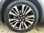 Renault Captur 1.6 E-Tech Plug-in Hybrid 160 Initiale Paris / Lederen Bekleding / Achteruitrijcamera / Stoel & Stuurverwarming / Trekhaak / Apple Carplay & Android Auto / Cruise Control / Climate Control / Parkeersensoren /