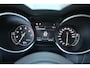 Alfa Romeo Stelvio 2.0 T 280PK Q4 AWD B-Tech | DRIVER ASSISTENCE PACK2: | ACHTERUITRIJCAMERA | PARKEERSENSOREN VOOR / ACHTER | DODEHOEKDETECTIE | DIMMENDE BINNENSPIEGEL | CONVENIENCE PACK: | KEYLESS ENTRY / START | WARMTE WERENDE VOORRUIT | ELEKTRSICHE STOELVERSTELLING MET GEHEUGEN | ELEKTRISCH VERWARMEDE VOORSTOELEN | ELEKTRISCH VERWARMBAAR STUURWIEL | LEDEREN BEKLEDING | RODE REMKLAUWEN | 19"INCH LICHTMETALEN VELGEN | BI-XENON KOPLAMPEN MET SPROEIINSTALATIE | ELEKTRISCHE ACHTERKLEP | NAVIGATIE | DAB+ RADIO | ADAPTIVE CRUISE CONTROL |