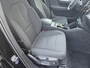 Volvo XC40 1.5 T2 Momentum / Achteruitrijcamera / Sensoren Voor en Achter / Navigatie / Apple Carplay / Android Auto / Lendensteun / Cruise Control /