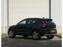 Volvo XC40 1.5 T2 Momentum / Achteruitrijcamera / Sensoren Voor en Achter / Navigatie / Apple Carplay / Android Auto / Lendensteun / Cruise Control /