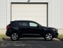Volvo XC40 1.5 T2 Momentum / Achteruitrijcamera / Sensoren Voor en Achter / Navigatie / Apple Carplay / Android Auto / Lendensteun / Cruise Control /