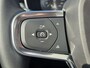 Volvo XC40 1.5 T2 Momentum / Achteruitrijcamera / Sensoren Voor en Achter / Navigatie / Apple Carplay / Android Auto / Lendensteun / Cruise Control /