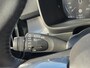 Volvo XC40 1.5 T2 Momentum / Achteruitrijcamera / Sensoren Voor en Achter / Navigatie / Apple Carplay / Android Auto / Lendensteun / Cruise Control /