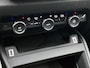 Citroën E-C4 136pk Feel Pack 50 kWh Automaat | S0H 96,2% | Warmtepomp | Apple Carplay/Android Auto | Climate Control | Cruise Control | Full-LED | 17"LMV |