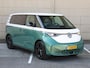 Volkswagen ID. Buzz 1st Max 77kWh 204PK | ACC | LED Matrix | Elektrische Klep | Trekhaak | Stoelverwarming | Keyless | Alarm | LM Velgen |