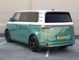 Volkswagen ID. Buzz 1st Max 77kWh 204PK | ACC | LED Matrix | Elektrische Klep | Trekhaak | Stoelverwarming | Keyless | Alarm | LM Velgen |
