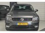Volkswagen Tiguan 1.4 TSI Connected Series // PANO // ADAPTIVE CRUISE // NAVI // PDC // STOELVERWARMING //
