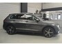 Volkswagen Tiguan 1.4 TSI Connected Series // PANO // ADAPTIVE CRUISE // NAVI // PDC // STOELVERWARMING //