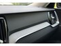 Volvo V60 B3 Inscription | Verwarmbare Voorstoelen | Parkeersensoren | Achteruitrijcamera | Verwarmbaar Stuurwiel | Adaptieve Cruise Control | Dodehoekdetectie Met Correctie | Electronic Climate Control | Panorama Dak | Navigatiesysteem | Apple Carplay/Android Auto