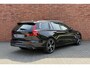 Volvo V60 B3 Inscription | Verwarmbare Voorstoelen | Parkeersensoren | Achteruitrijcamera | Verwarmbaar Stuurwiel | Adaptieve Cruise Control | Dodehoekdetectie Met Correctie | Electronic Climate Control | Panorama Dak | Navigatiesysteem | Apple Carplay/Android Auto