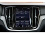 Volvo V60 B3 Inscription | Verwarmbare Voorstoelen | Parkeersensoren | Achteruitrijcamera | Verwarmbaar Stuurwiel | Adaptieve Cruise Control | Dodehoekdetectie Met Correctie | Electronic Climate Control | Panorama Dak | Navigatiesysteem | Apple Carplay/Android Auto