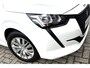 Peugeot 208 Benzine 5-deurs 1.2 * Airco * Cruise Control * DAB Radio * Wit * Vingerhoets; Vierde Generatie Eersteklas Service. Al meer dan 100 jaar een begrip in de Brabantse Kempen