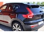 Volvo XC40 T4 Recharge R-Design | Stoelverwarming | Trekhaak | 360° Camera | Pilot Assist | H/K | Mem. Stoelen | Keyless | Glossy Black