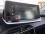 Peugeot e-208 EV Active Pack 50 kWh | Navigatie | Airco | Apple Carplay / Android Auto | DAB | | Cruise control | DAB ontvanger | Keyless start