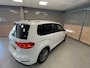 Volkswagen Touran 1.5 TSI AUTOMAAT Business R-Line 7p | LED | ELEKT ACHTERKLEP | TREKHAAK |