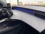 Peugeot 3008 1.2 Hybrid 145PK GT | Automaat | Panoramadak | Alcantara Interieur | Premium Focal Audio | Stoelverwarming Voor + Achter | | Achterbank verwarmd | Afwijkende dakkleur | Buitenspiegels elektrisch verstelbaar