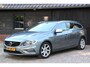 Volvo V60 2.0 D2 Nordic+ R design/Xenon/Camera/Stoelverwarming/Parkeersensor