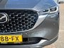 Mazda CX-5 2.0 e-SkyActiv-G M Hybrid 165 Takumi TREKHAAK | LEDER | Bose AUDIO | 360gr. CAMERA | El. A.KLEP | STOELVENTILATIE | STUUR- en STOELVERWARMING | NED. AUTO | GARANTIE 6-2029 |