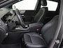 Mercedes-Benz B-klasse 180 Business Solution / Achteruitrijcamera / Stoelverwarming / Easypack-Achterklep /