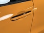 Lexus LBX Emotion 2WD + Premium Pack