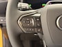 Lexus LBX Emotion 2WD + Premium Pack