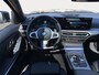 BMW 3-Serie Touring 330e M-Sport Volleder | SoH 94% | 360 camera | Panoramadak | Cruise control adaptief | Verwarmd stuurwiel en stoelen |