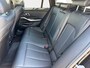BMW 3-Serie Touring 330e M-Sport Volleder | SoH 94% | 360 camera | Panoramadak | Cruise control adaptief | Verwarmd stuurwiel en stoelen |