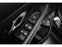 BMW 3-Serie Touring 330e | 360 camera | Panoramadak | Cruise control adaptief | Verwarmd stuurwiel en stoelen |