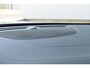 Volvo V60 T6 350PK Plug-in Hybrid AWD Ultimate Bright / Adaptive Cruise Control / Harman Kardon / 360 Camera / Elektrisch glazen schuif-kanteldak / Head-up Display / Nappa leer met stoelventilatie / Elektrisch verstelbare stoelen met geheugen / Stoelverwarming / Stuurverwarming