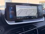 Peugeot 2008 1.2 130PK GT Automaat | Bomvol! | Afneembare Trekhaak | Premium Focal Audio | Alcantara | Panoramadak | | DAB ontvanger | Dakrails | Dimlichten automatisch
