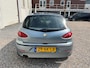 Alfa Romeo 147 1.6 T.Spark Edizione Esclusiva loop of sloop!