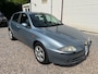 Alfa Romeo 147 1.6 T.Spark Edizione Esclusiva loop of sloop!