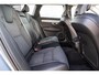 Volvo V90 2.0 T4 Momentum | Trekhaak | Achteruitrijcamera | Parkeersensoren | Navigatie | Keyless Entry | Elektrische Achterklep | Parkeerverwarming | Stoelverwarming voor en achter | BLIS | Cruise Control Adaptief