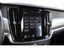 Volvo V90 2.0 T4 Momentum | Trekhaak | Achteruitrijcamera | Parkeersensoren | Navigatie | Keyless Entry | Elektrische Achterklep | Parkeerverwarming | Stoelverwarming voor en achter | BLIS | Cruise Control Adaptief