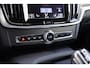 Volvo V90 2.0 T4 Momentum | Trekhaak | Achteruitrijcamera | Parkeersensoren | Navigatie | Keyless Entry | Elektrische Achterklep | Parkeerverwarming | Stoelverwarming voor en achter | BLIS | Cruise Control Adaptief