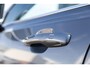 Volvo V90 2.0 T4 Momentum | Trekhaak | Achteruitrijcamera | Parkeersensoren | Navigatie | Keyless Entry | Elektrische Achterklep | Parkeerverwarming | Stoelverwarming voor en achter | BLIS | Cruise Control Adaptief