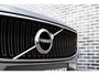 Volvo V90 2.0 T4 Momentum | Trekhaak | Achteruitrijcamera | Parkeersensoren | Navigatie | Keyless Entry | Elektrische Achterklep | Parkeerverwarming | Stoelverwarming voor en achter | BLIS | Cruise Control Adaptief