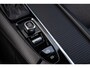 Volvo V90 2.0 T4 Momentum | Trekhaak | Achteruitrijcamera | Parkeersensoren | Navigatie | Keyless Entry | Elektrische Achterklep | Parkeerverwarming | Stoelverwarming voor en achter | BLIS | Cruise Control Adaptief