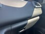 Renault Kadjar 1.3 TCe 140 EDC Black Edition Automaat / Trekhaak(1.500KG) / Navigatie / Cruise Control adaptief / Achteruitrijcamera / Airco / Elektrische Bestuurdersstoel / Dodehoekdetectie / Stoelverwarming / Alcantara Bekleding / Parkeersensoren / Bluetooth /