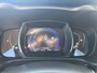 Renault Kadjar 1.3 TCe 140 EDC Black Edition Automaat / Trekhaak(1.500KG) / Navigatie / Cruise Control adaptief / Achteruitrijcamera / Airco / Elektrische Bestuurdersstoel / Dodehoekdetectie / Stoelverwarming / Alcantara Bekleding / Parkeersensoren / Bluetooth /